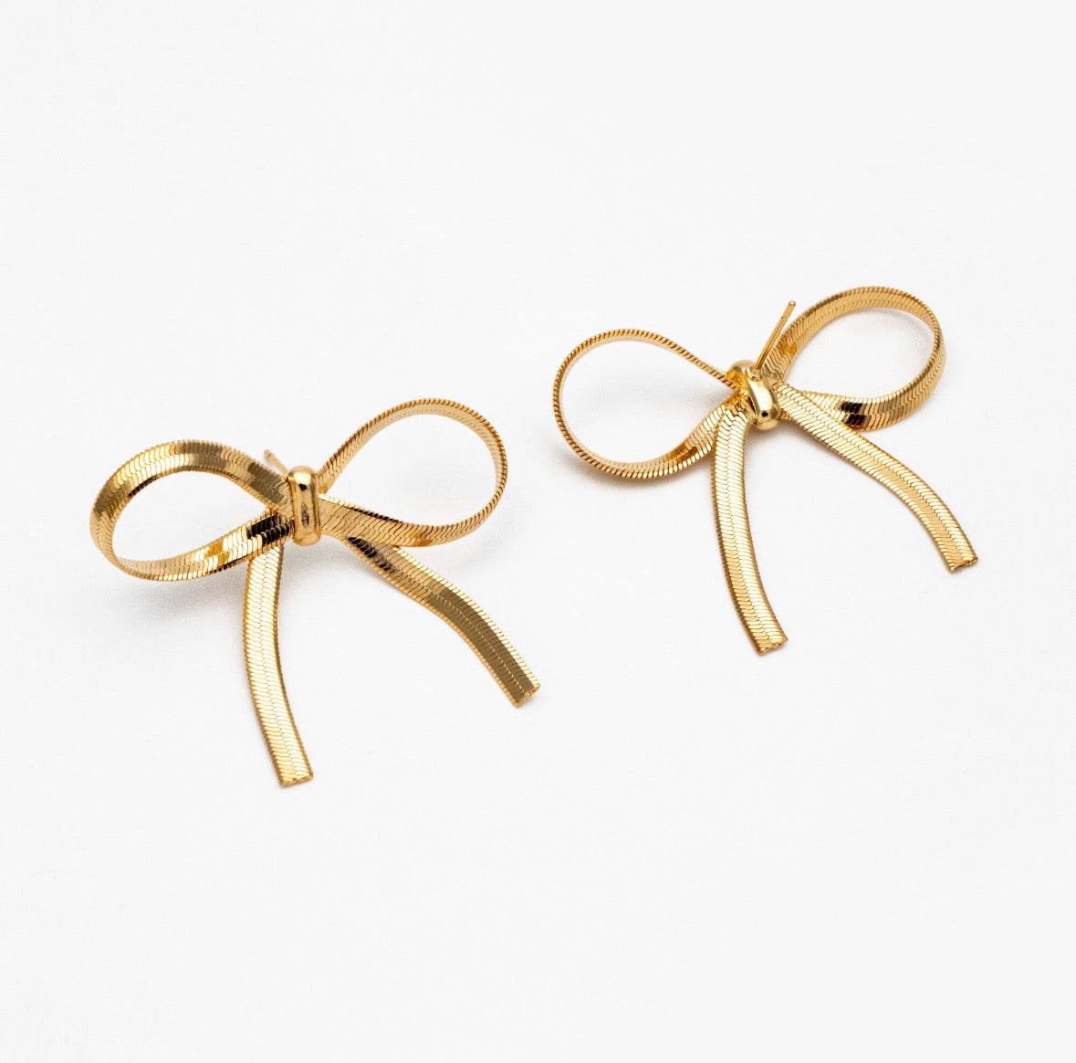 Gold Chain Bow Stud Earrings