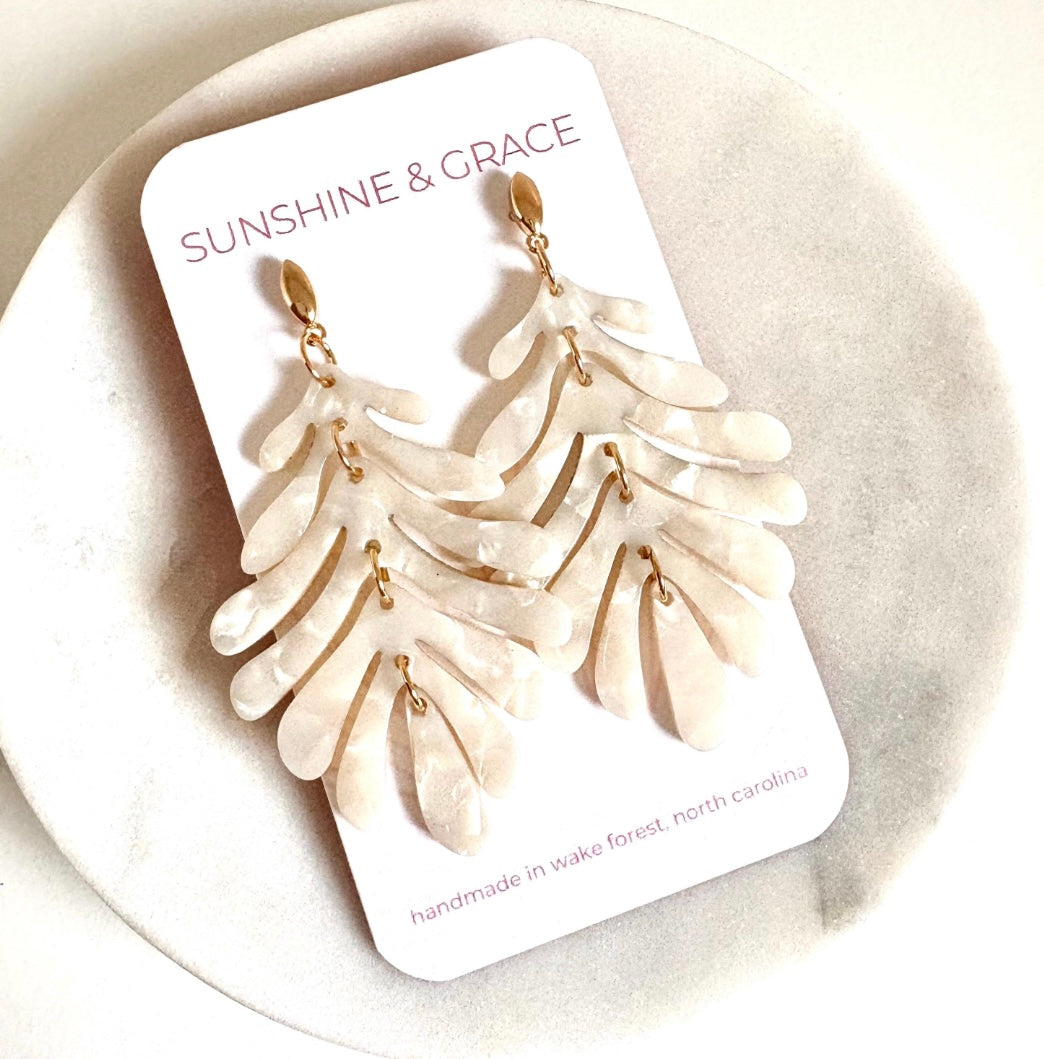 Acrylic Tortoise Leaf Dangle Earrings